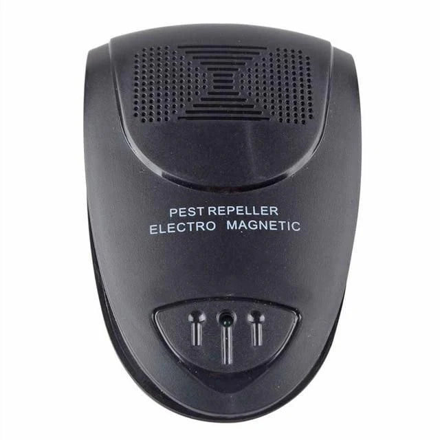 100_3798efc0-9af3-405f-bf03-040cff15c48c.jpg Universal Fan Remote Control - Image 1