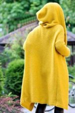 Luxurious down jacket - Image 9